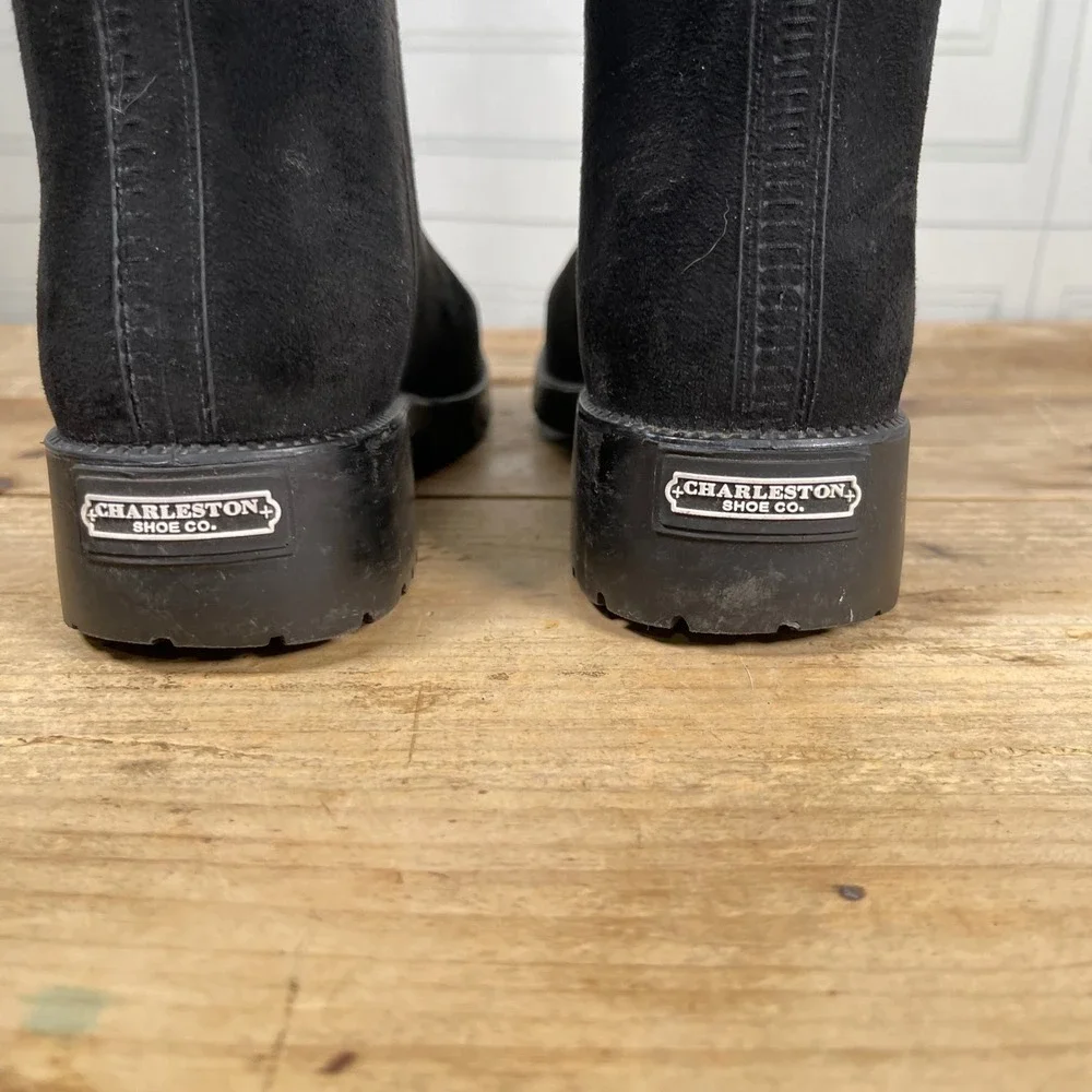 Charleston Shoe Co. Black Suede Quilted Waterproof Tall Rain Boots‎ – Size 7